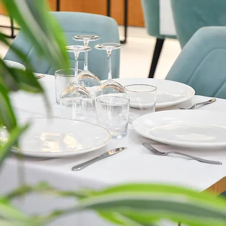 Mare Monti Hotel Shëngjin