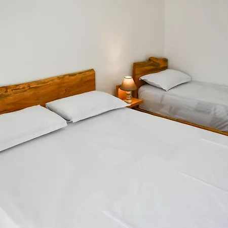 Hotel Mare Monti Shëngjin