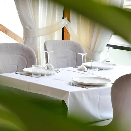 Hotel Mare Monti *
